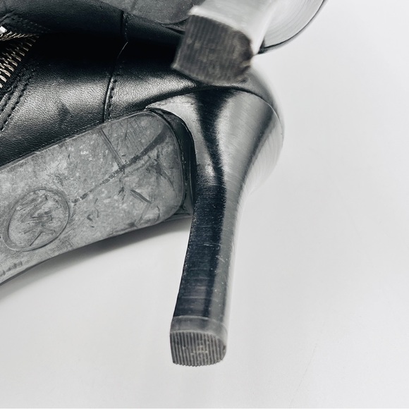 Michael Kors Kyle Lace Up Ankle Bootie Leather Black Size 6M Brand New - Picture 3 of 12